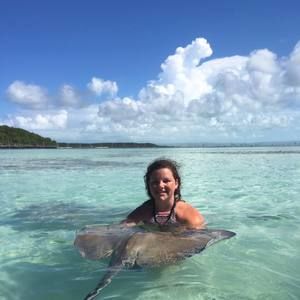 Meet your Posher, Julia